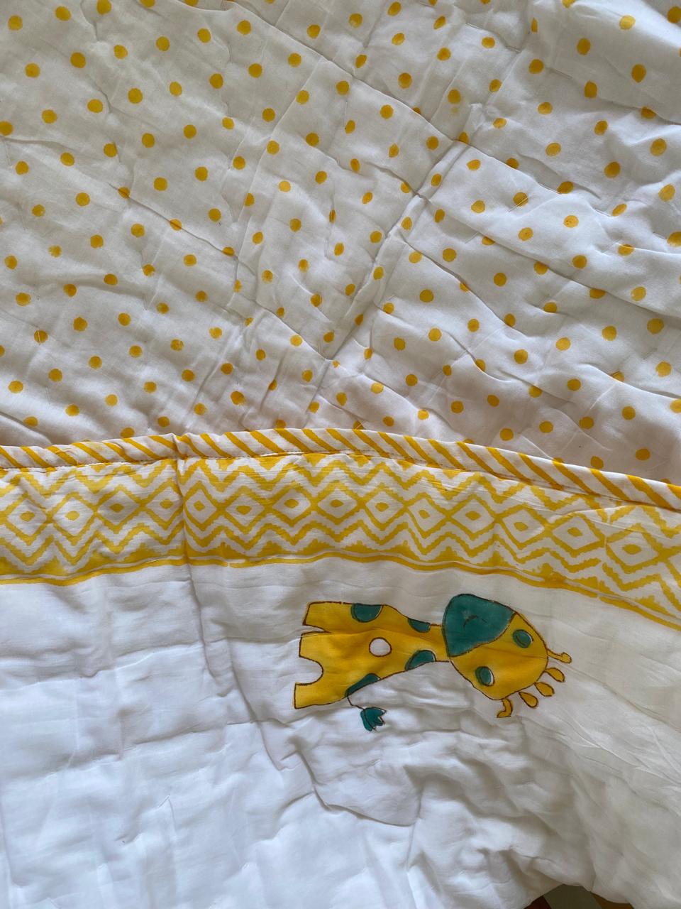 Giraffe block print - pure mul cotton quilt